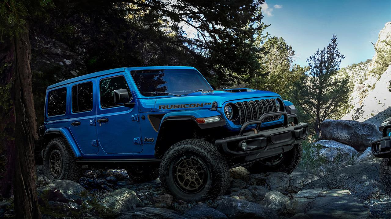 Jeep Wrangler Rubicon: Όταν δεν υπάρχει δρόμος