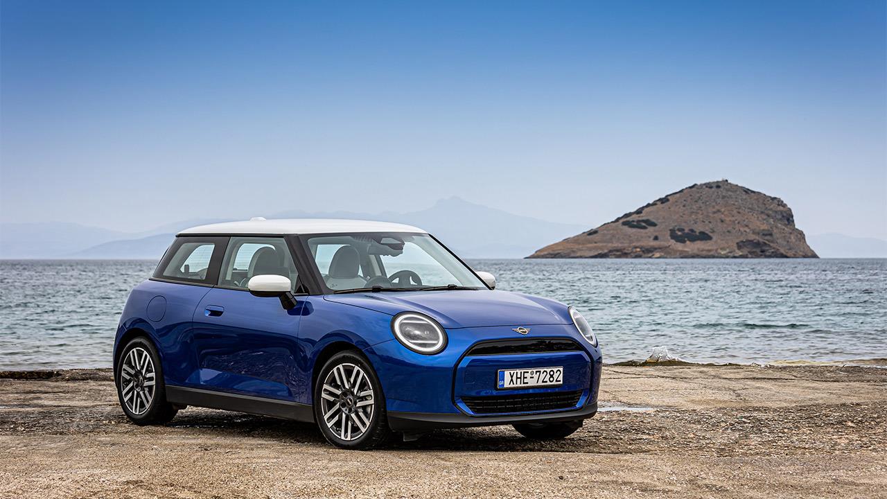 Από 25.350 ευρώ το ηλεκτρικό MINI Cooper E