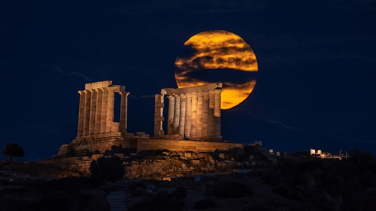 Σε μουσεία και αρχαιολογικούς χώρους θα γιορτάσουμε και φέτος την αυγουστιάτικη Πανσέληνο