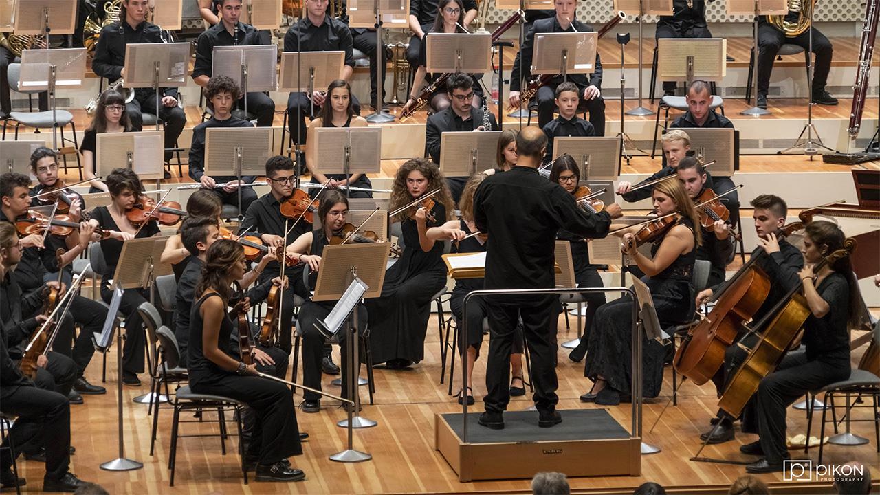 Ταξιδεύοντας στην κλασική εποχή με την   Underground Youth Orchestra