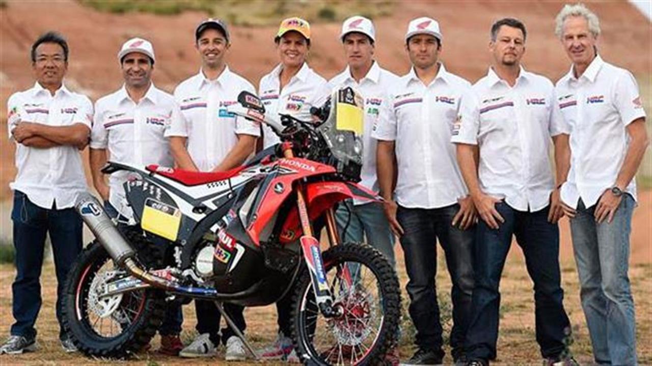 Πέντε αναβάτες της  Honda στο Dakar Rally