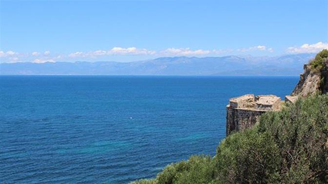 Η Κορώνη και η περίφημη κληρονομιά της