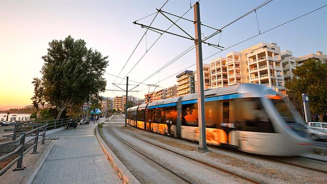 Πρόεδρος εργαζομένων Τραμ: Δεν λειτουργεί η τηλεματική, δεν συνεργάζονται οι συρμοί με τα φανάρια