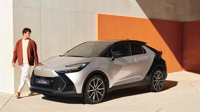 Το νέο Toyota C-HR εξοπλίζεται με αναβαθμισμένο πακέτο ασφάλειας