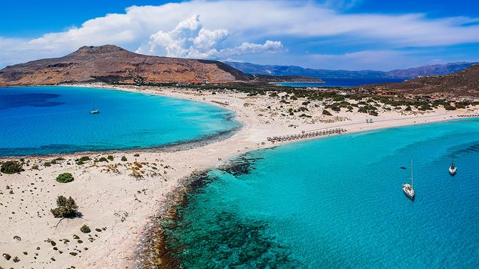 Ποια είναι η καλύτερη παραλία της Πελοποννήσου;