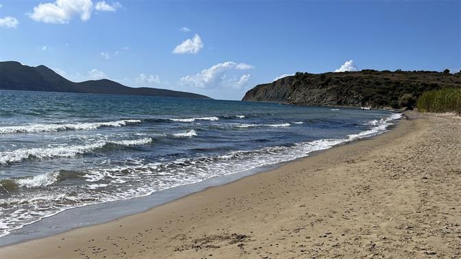 Γιατί τα μπάνια του Οκτώβρη είναι τα καλύτερα (και πού θα τα κάνεις)