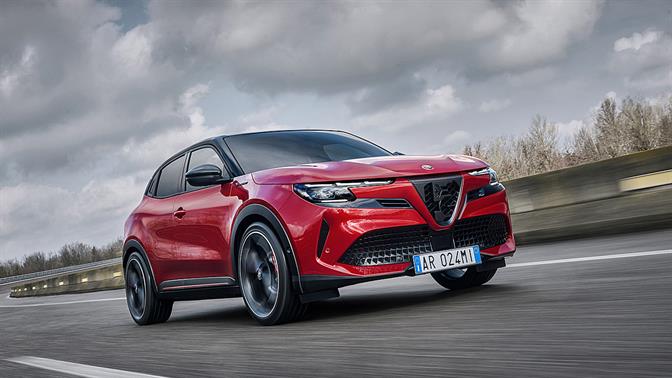 Αποκαλύφθηκε η Alfa Romeo Junior στην Ελλάδα