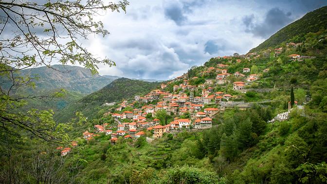 Τα Λαγκάδια είναι το άγνωστο αρκαδικό χωριό που έψαχνες