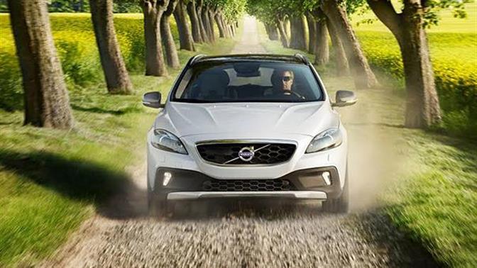 Volvo V40/ V40 Cross Country: Premium… πρωτιές